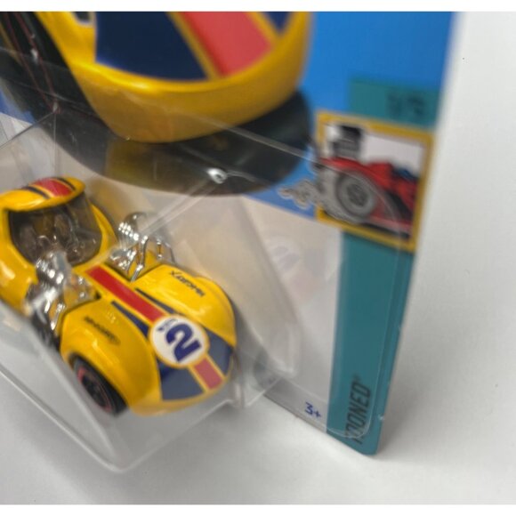 Hot Wheels Tooned Twin Mill Mini Yellow 1:64 Diecast Car HW Tooned Series - Picture 5 of 7